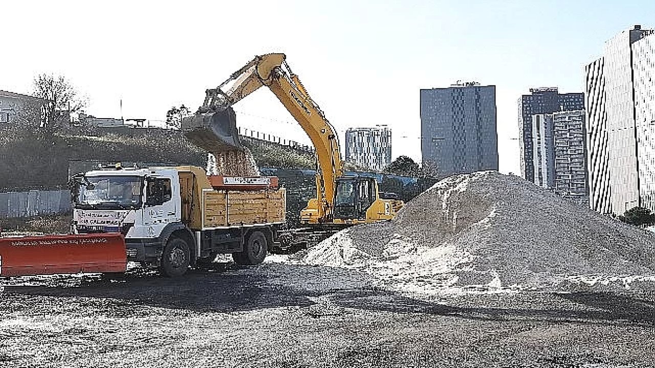 Beklenen Kar Yağışına Karşı Tedbir Alındı