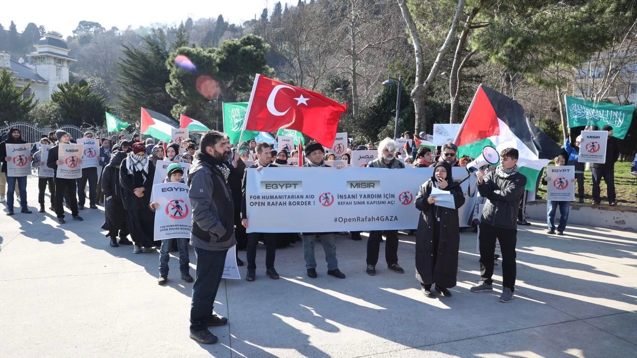 Refah Sınır Kapısı'nın Açılması İsteniyor