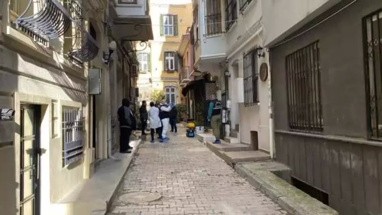 Norveçli Turistin Kiraladığı Dairede Cansız Bedenine Ilaşıldı