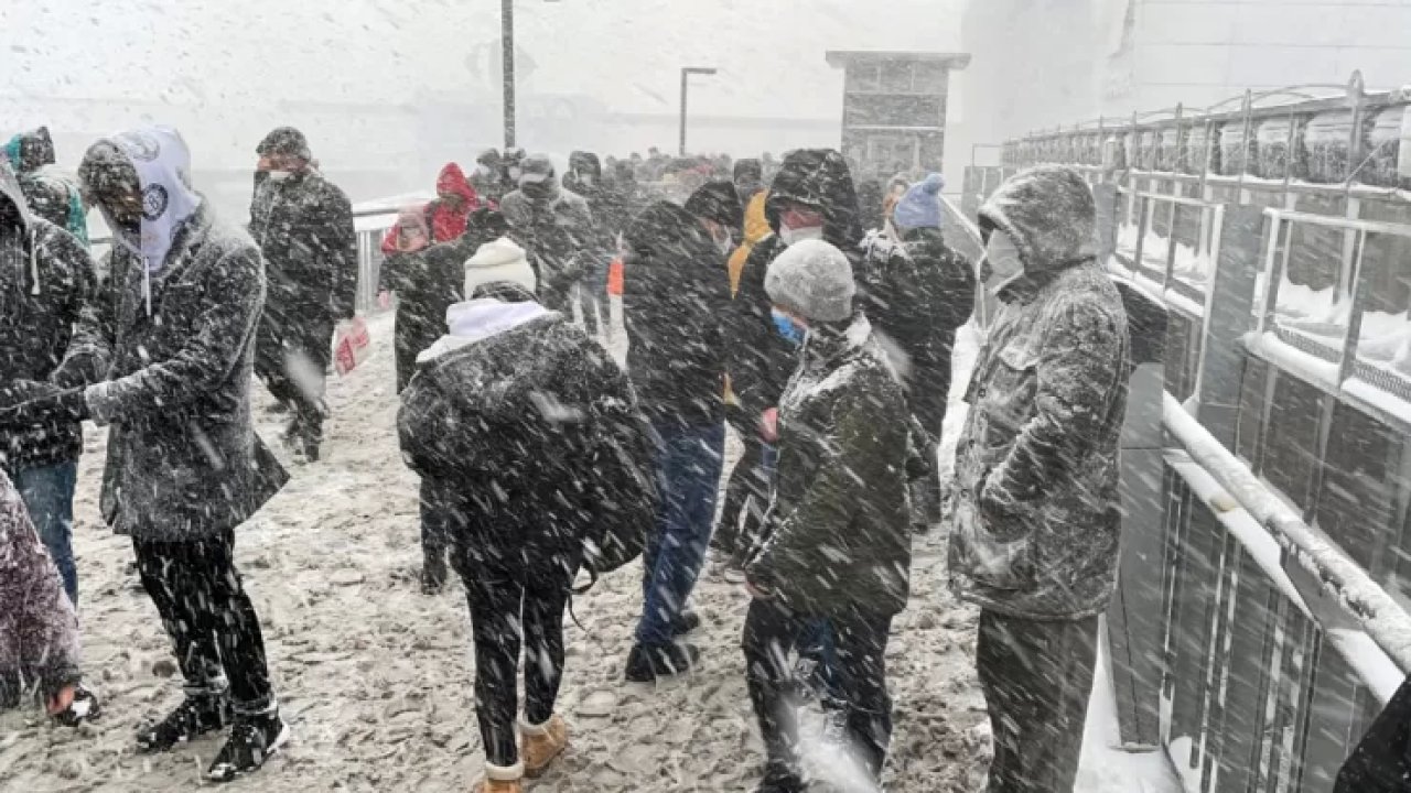 AKOM İstanbul İçin Kar Uyarısında Bulundu