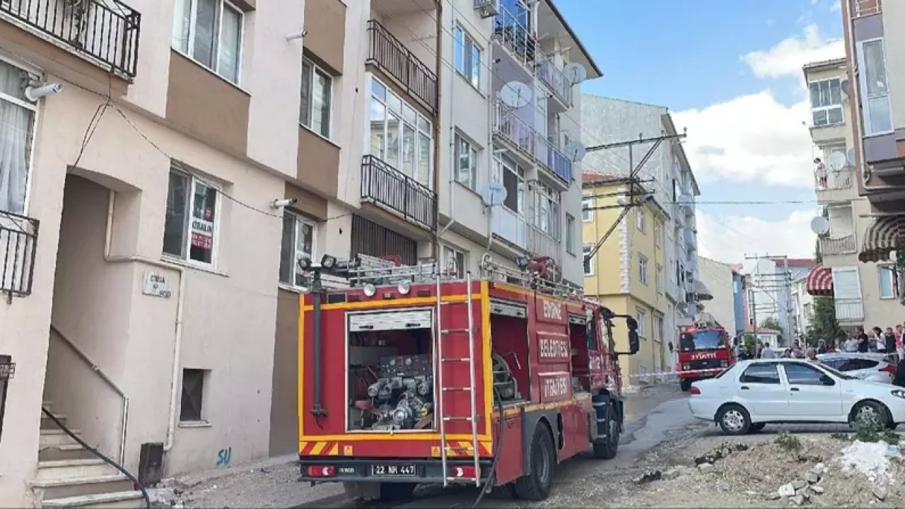 Edirne'deki Apartmanın Giriş Katında Korkutan Yangın