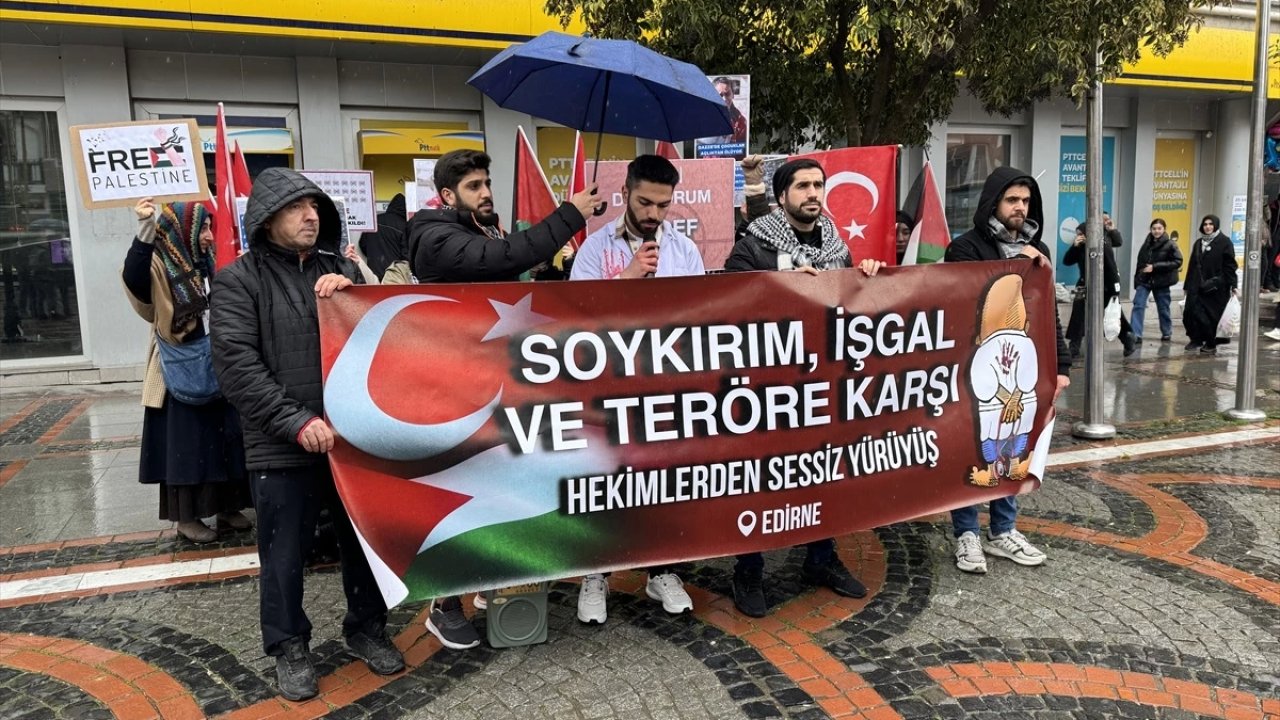 Edirne'de İsrail'in Saldırıları Protesto Edildi