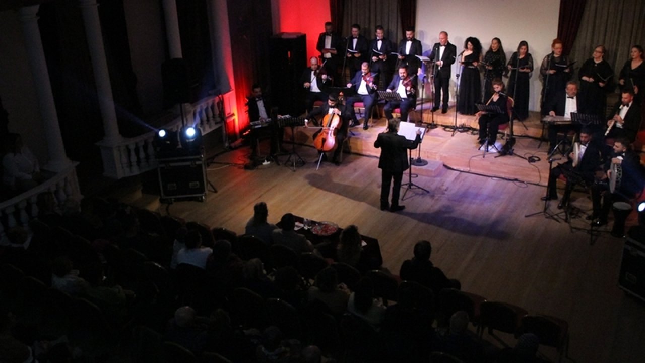 Edirne Devlet Türk Müziği ve Rumeli Müzikleri Topluluğu Konser Verecek