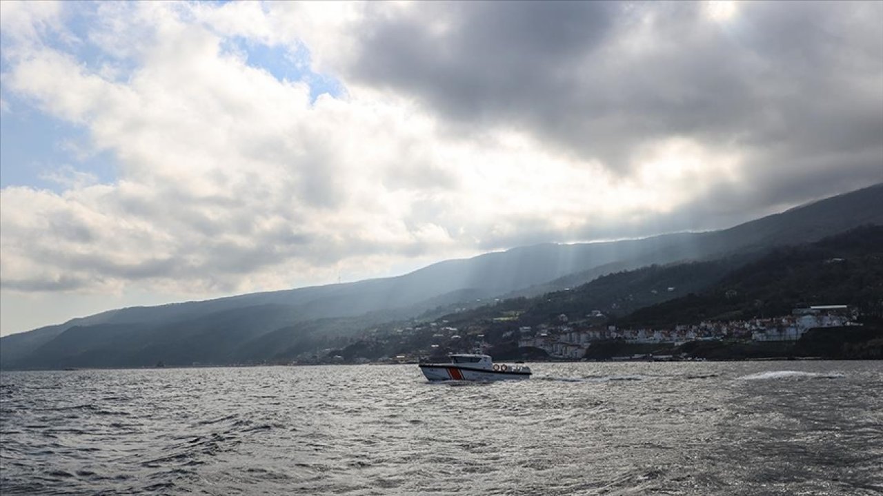 Marmara Denizi'nde Batan Geminin Enkazında Bir Cesede Daha Ulaşıldı