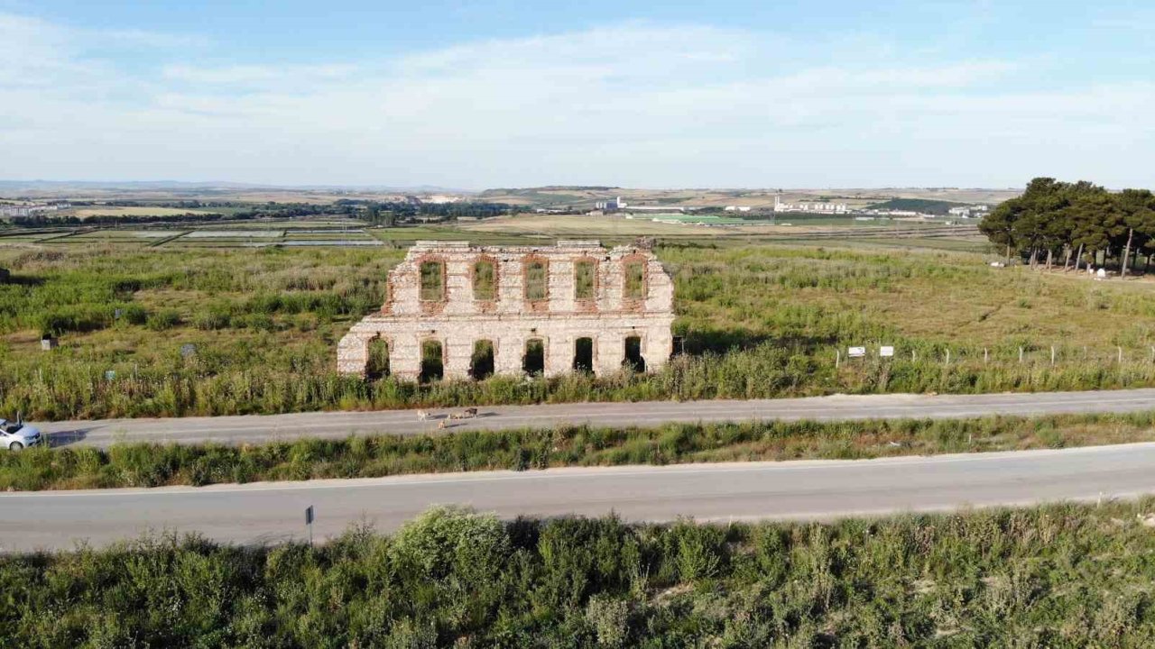 Edirne'deki Tarihi Hastane Duvarı Koruma Altına Alındı