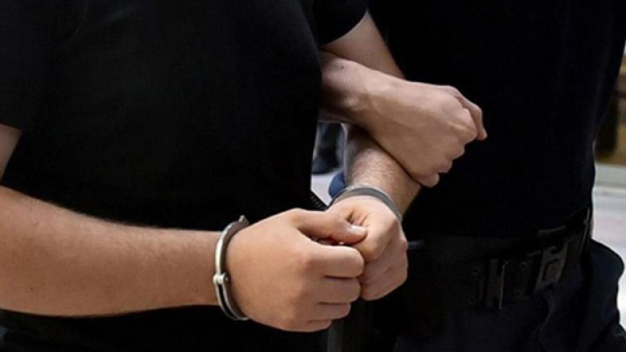 Edirne'de FETÖ ile İlişkili 2 Kişi Gözaltına Alındı