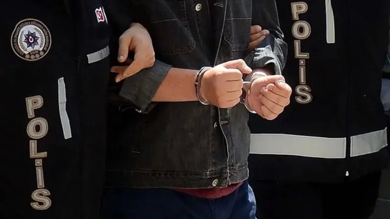 Tekirdağ'da Uyuşturucuyla Yakalanan 2 Kişi Gözaltına Alındı