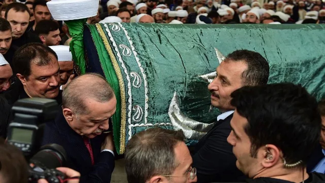 Cumhurbaşkanı Erdoğan Hasan Kılıç'ın Cenazesine Katıldı