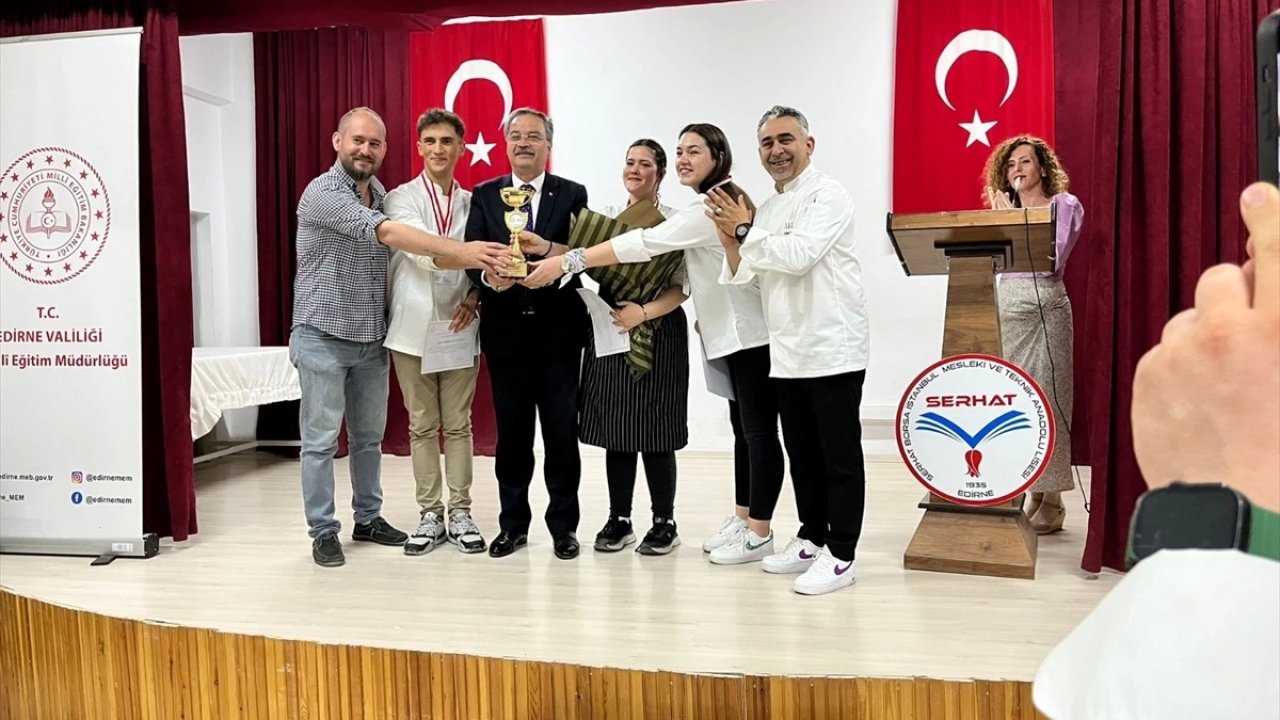 Edirne'de Gastronomi ve Yemek Yarışması Gerçekleştirildi