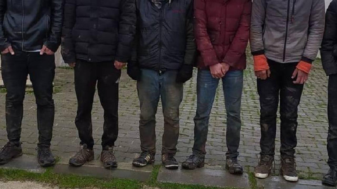 Edirne'de 5 Yabancı Uyruklu Gözaltına Alındı