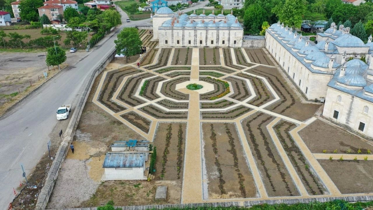 Edirne'de Vakıf Haftası Sebebi ile Mevlit Okutuldu