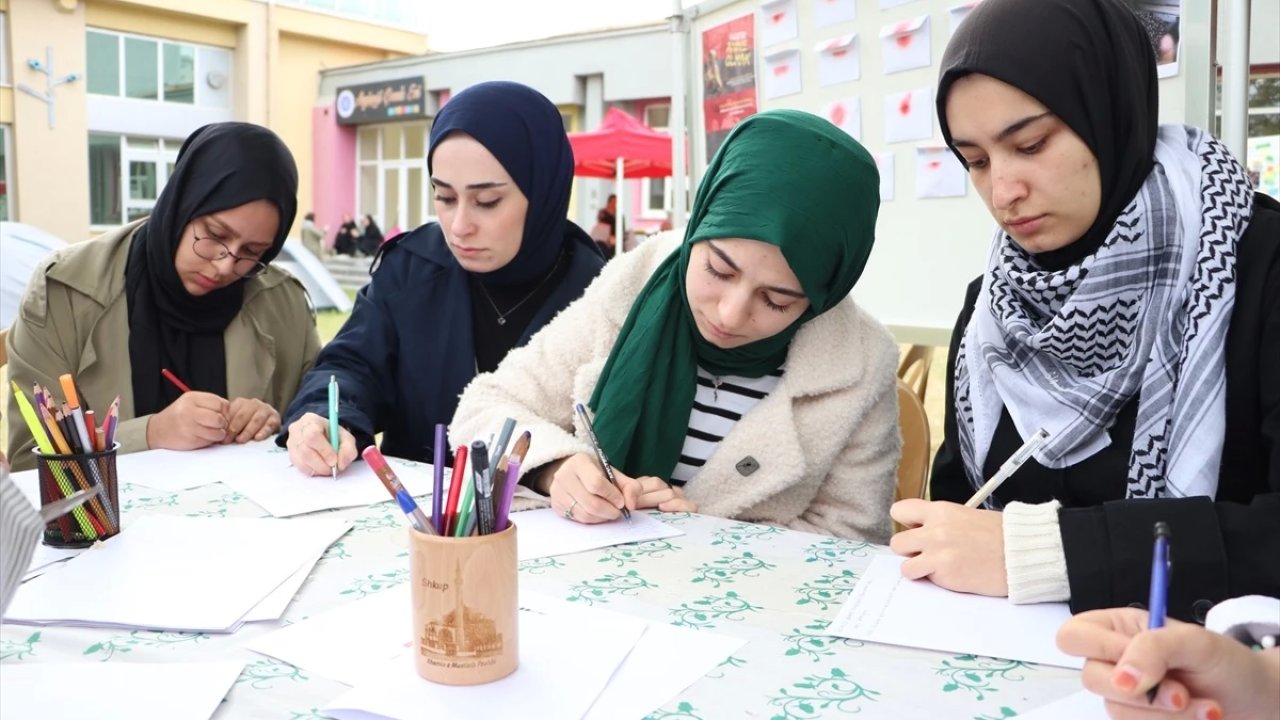 Tekirdağ'da Filistinli Annelere Mektup Yazıldı