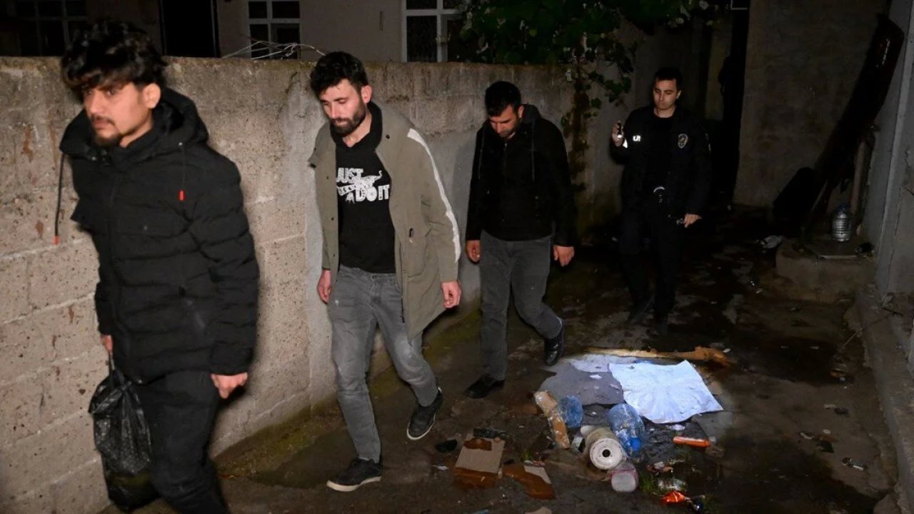Edirne'deki Evde Birçok Düzensiz Göçmen Yakalandı