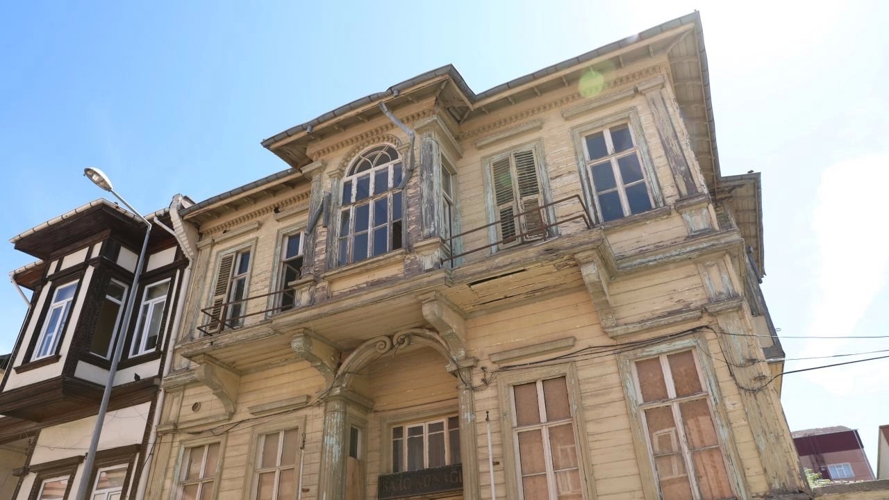 Edirne'de İki Asırlık Baro Konağı Öne Çıkacak