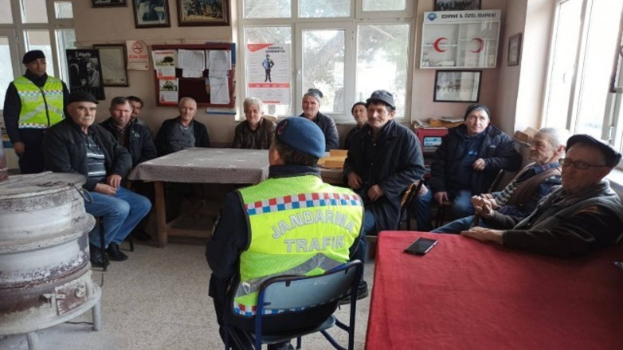 Edirne'de Jandarma Bilgilendirmeleri Sürdürüyor