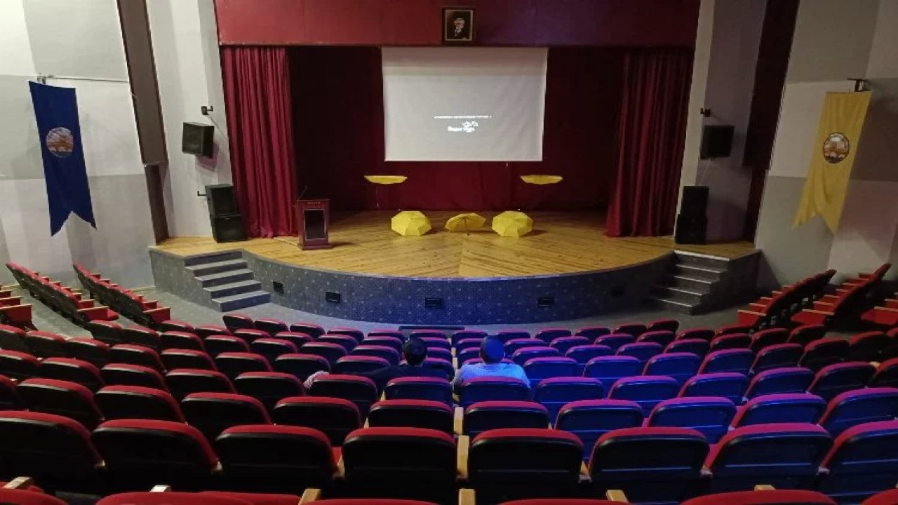 Edirne'de Gezici Balkan Panorama Film Festivali Başladı
