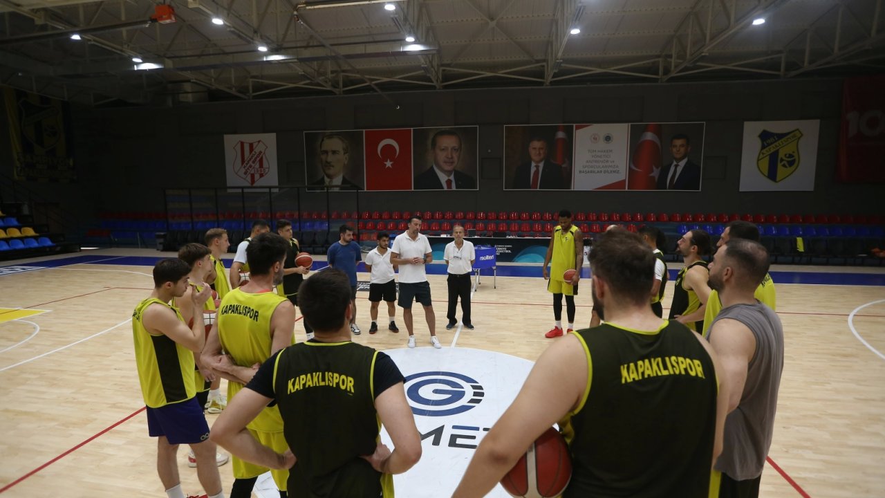 Kapaklıspor'un Türkiye Sigorta Türkiye Basketbol Ligi Hazırlıkları Sürüyor