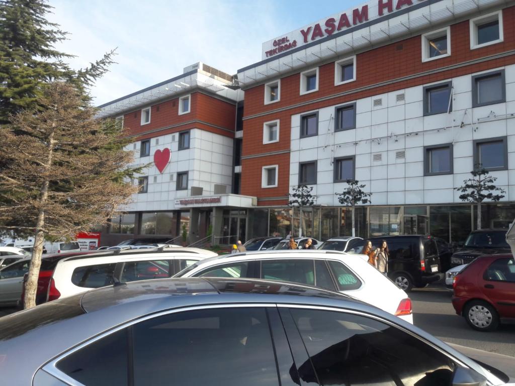 YOLU OTOPARK GİBİ KULLANIYORLAR