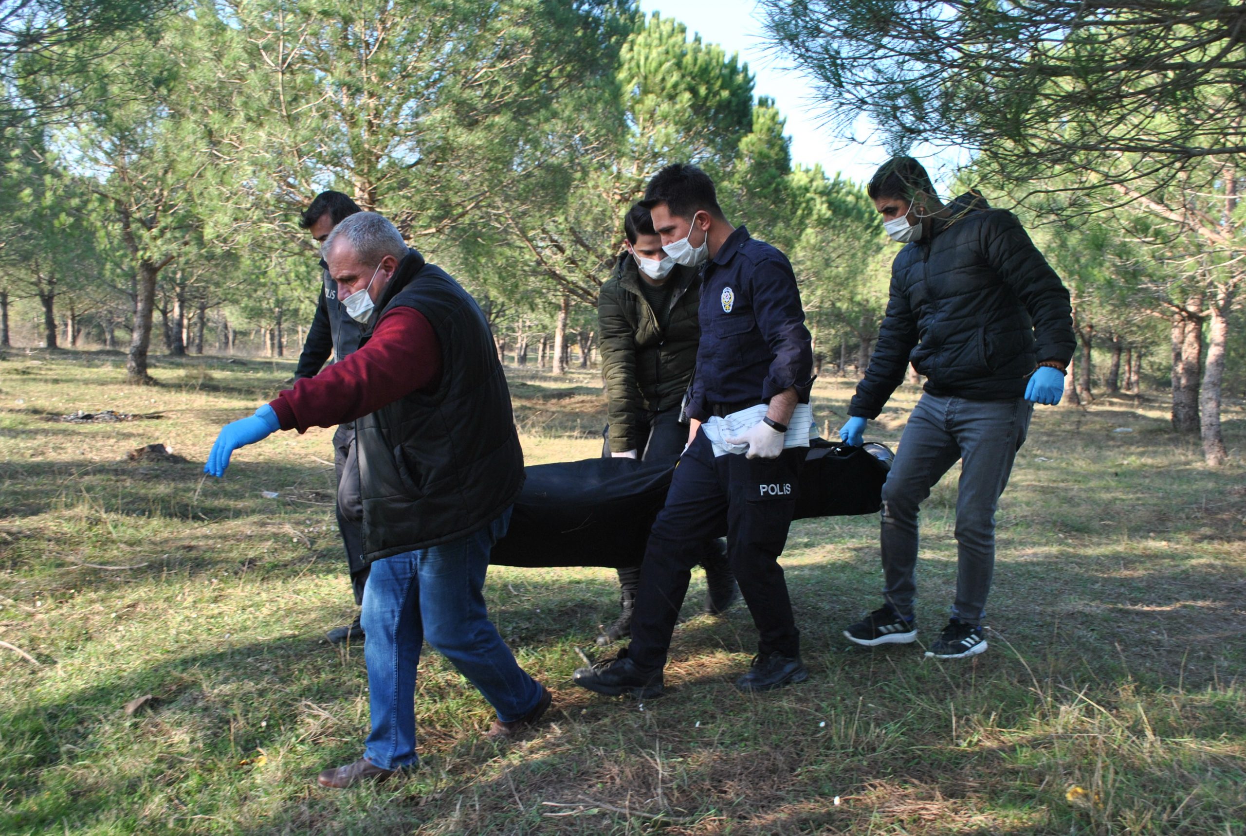 AĞACA ASILI HALDE BULUNDU