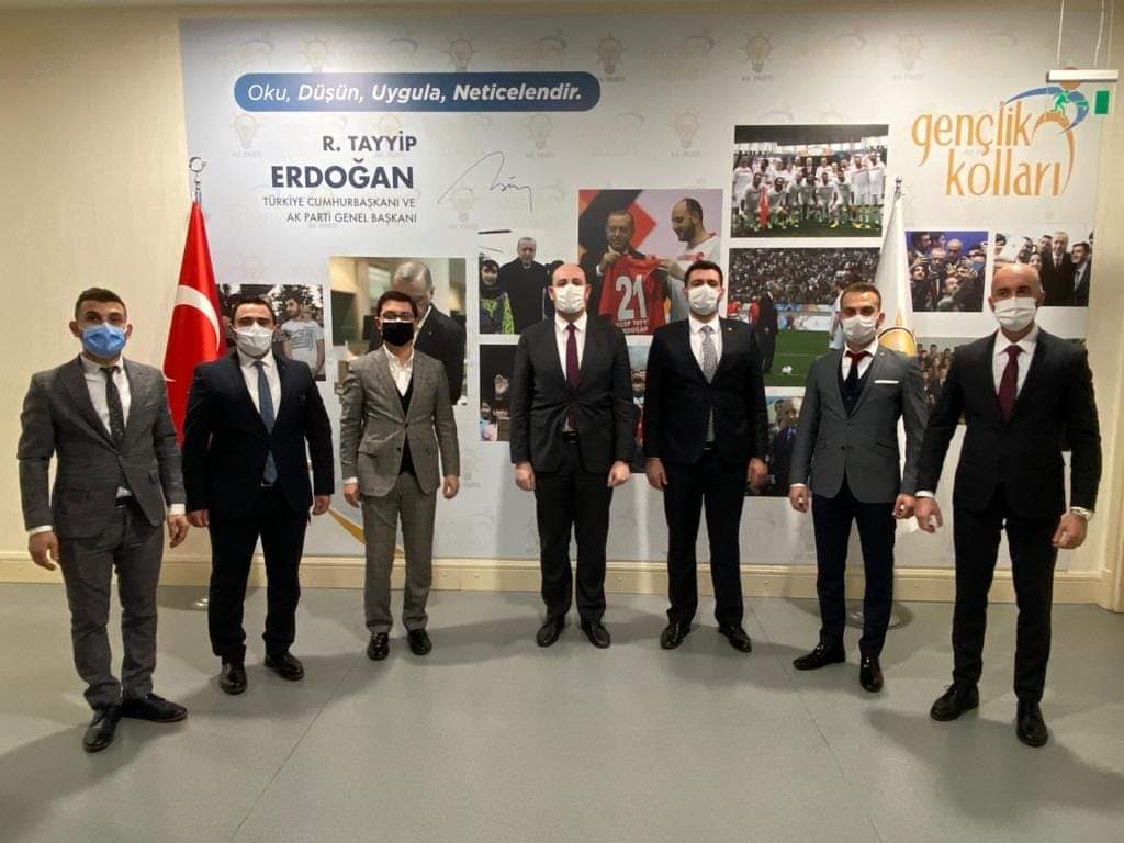 YENİ BAŞKAN FUAT AVNİ HAYRANI ÇIKTI