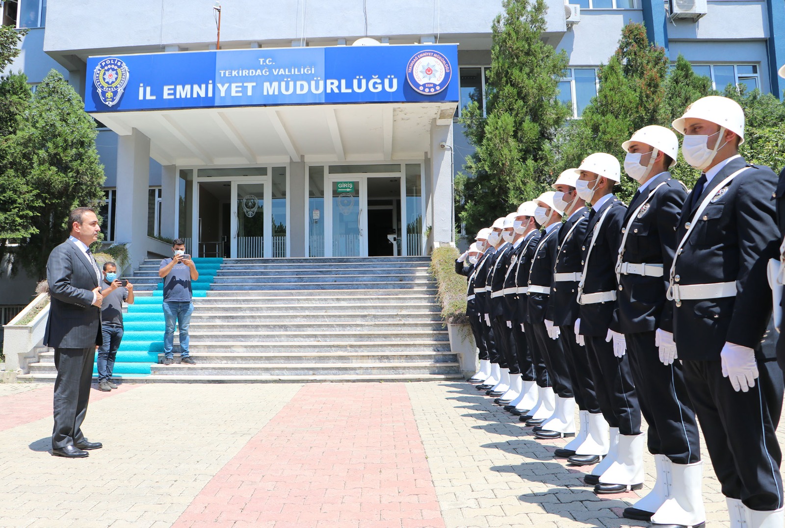 YENİ EMNİYET MÜDÜRÜ GÖREVİNE BAŞLADI