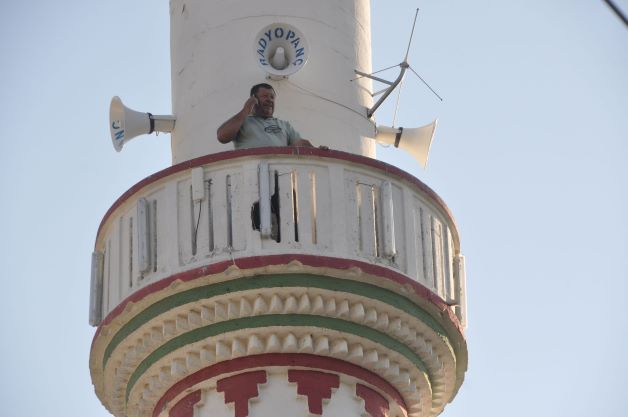 Bu köyde iletişim minareden sağlanıyor