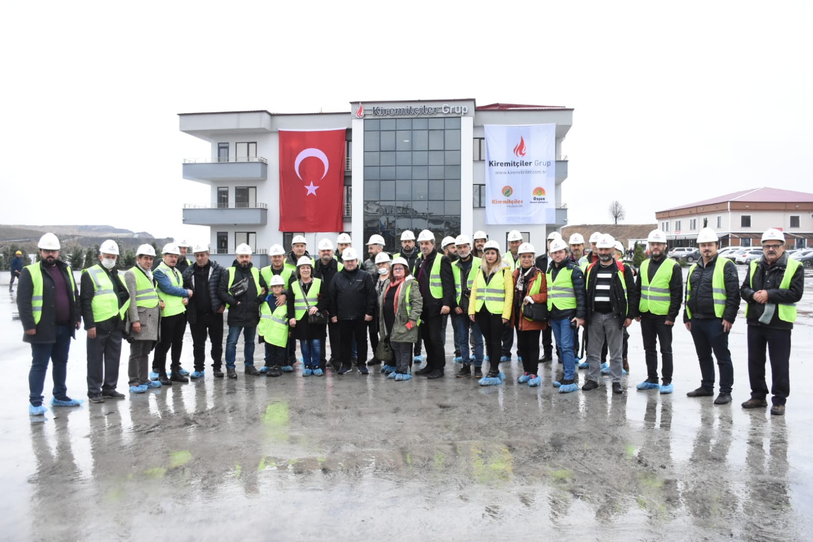 Gazetecilerden Kiremitçiler Madencilik’e tam not