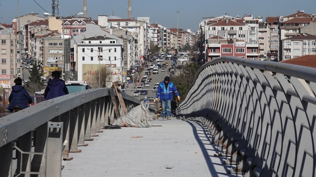 İki kişi yanyana geçemiyordu, 15 yıllık sorun çözülüyor