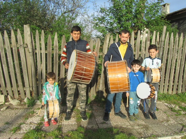 Ramazan davulunu 138 yıldır aynı aile fertleri çalıyor