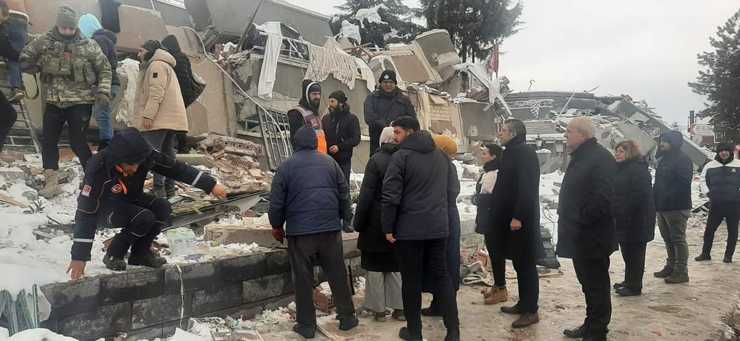 Deprem Bölgesinden Çağrı Yapan İYİ Partili Kaplan: Acil Odun, Kömür ve İlaca İhtiyaç Var