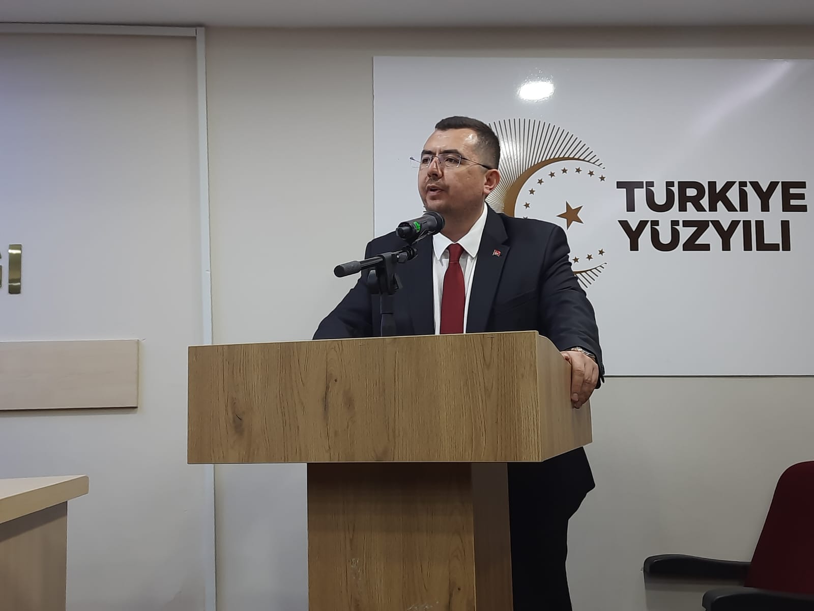 İnci: Doğup Büyüdüğüm Topraklara Hizmet Etmek İstiyorum