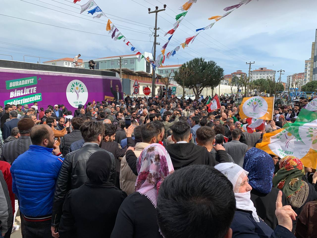 Yeşil Sol Parti'den Tekirdağ'da Miting Gibi Seçim Bürosu Açılışı