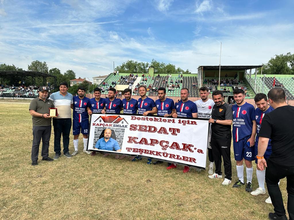 Sosyal Projelere Destek Olan Kapçak Emlak, Futbol Takımına Sponsor Oldu