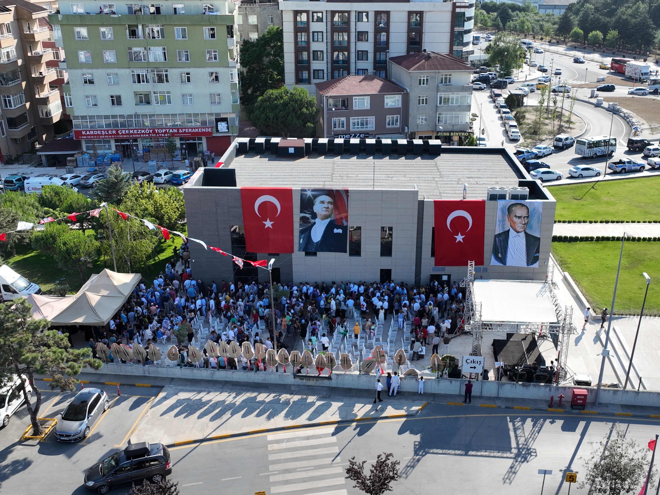 Vasiyetim Demişti, Ermeni İşadamının Sözünü Ailesi Öldükten Sonra Yerine Getirdi