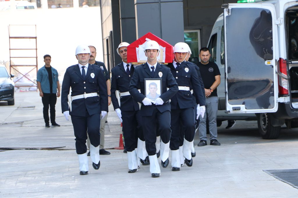 Törenle Memleketine Uğurlandı