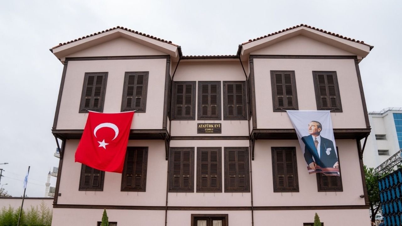 Öğrencilerden Ergene Atatürk Evi'ne Ziyaret