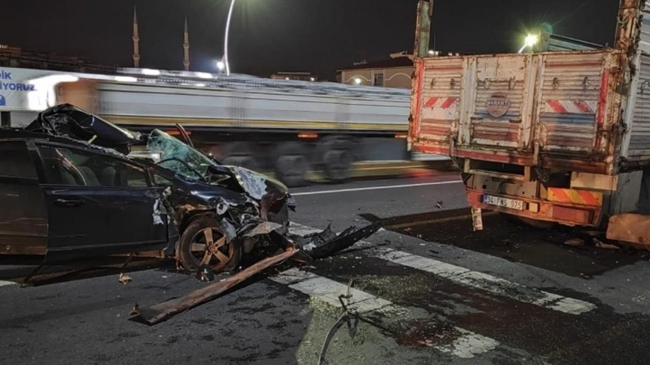 Çerkezköy'deki Feci Kazada 4 Kişi Yaralandı