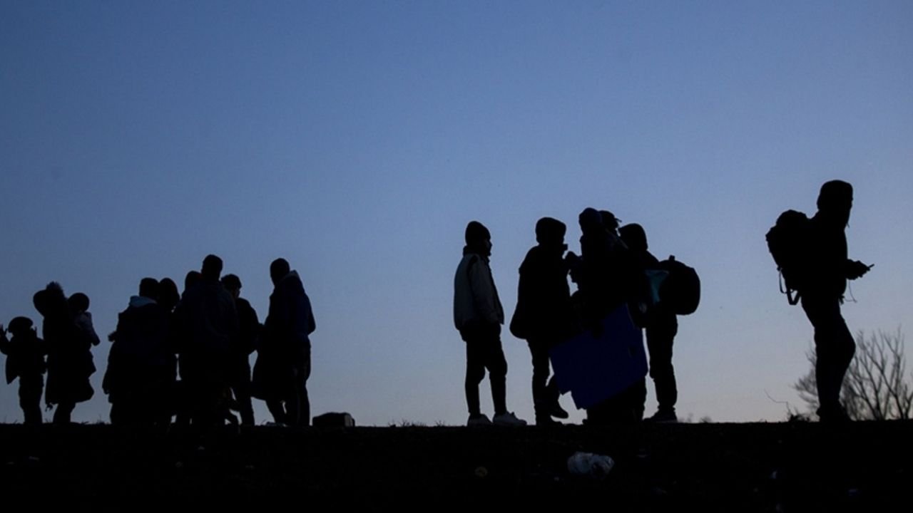 Kırklareli'nde 10 Düzensiz Göçmen Yakalandı