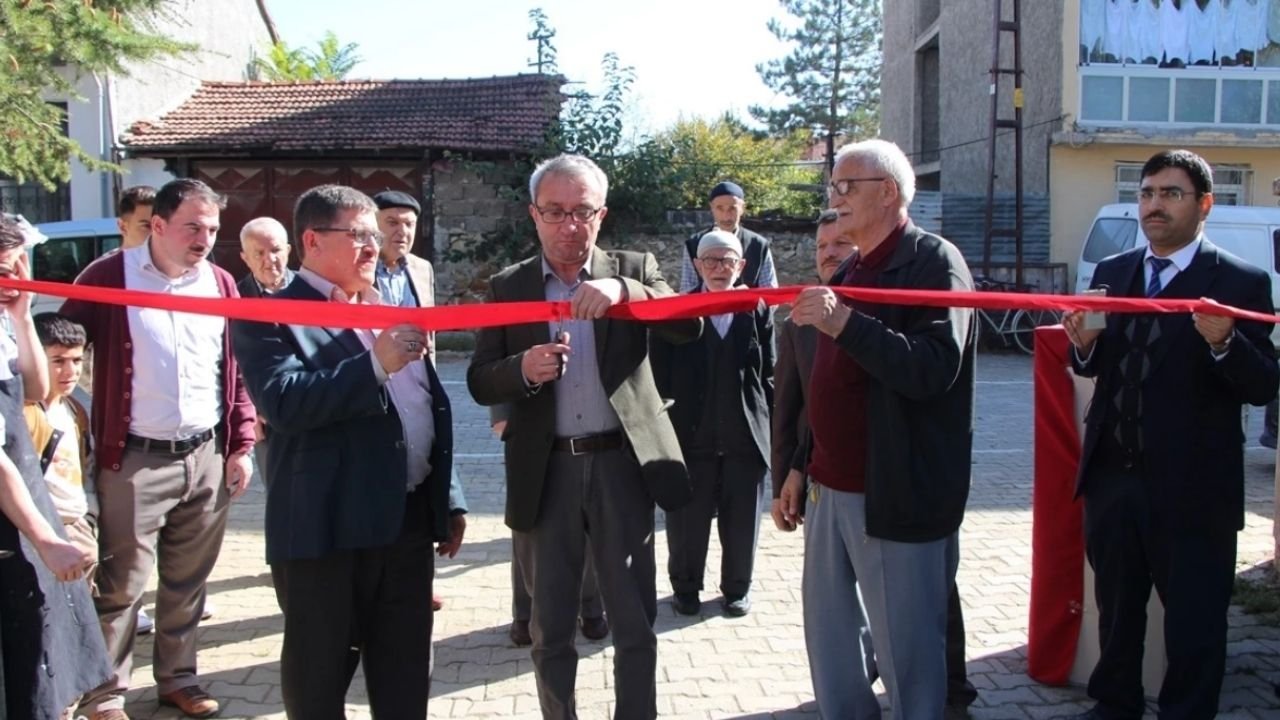 Pazaryeri'nde Öğrenciler İçin Kermes Düzenlendi