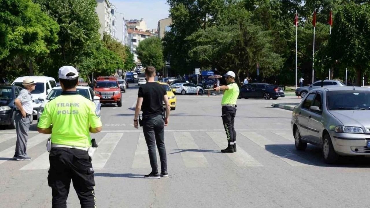 Kırklareli'nde 50 Araç Trafikten Men Edildi