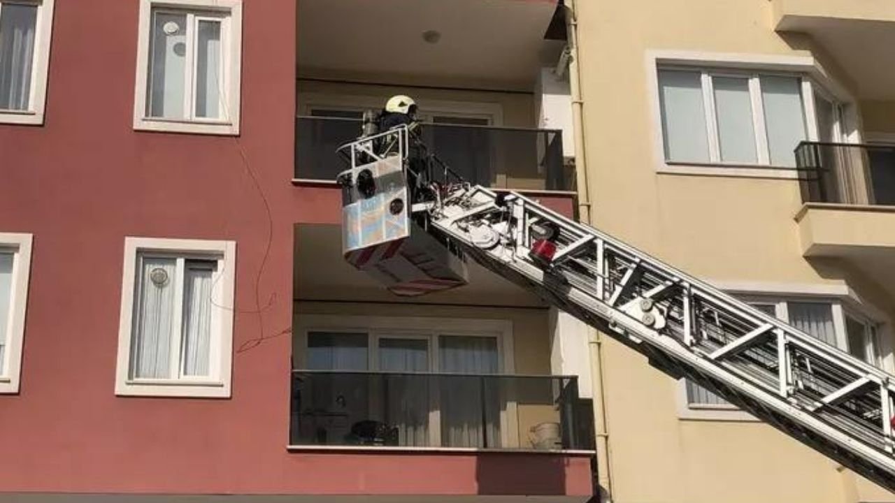 10 Katlı Apartmanda Yangın Çıktı