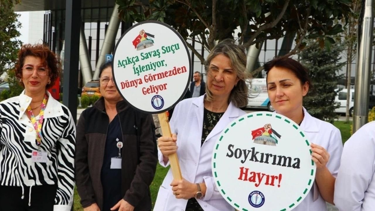 Tekirdağ'da Sağlıkçılar İsrail'i Protesto Etti