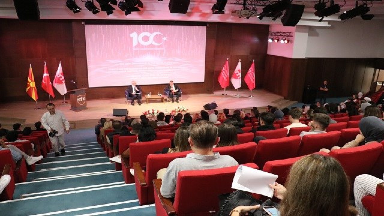 İpsala'da Türkiye Cumhuriyeti'nin 100. Yılı Konferansı Düzenlendi