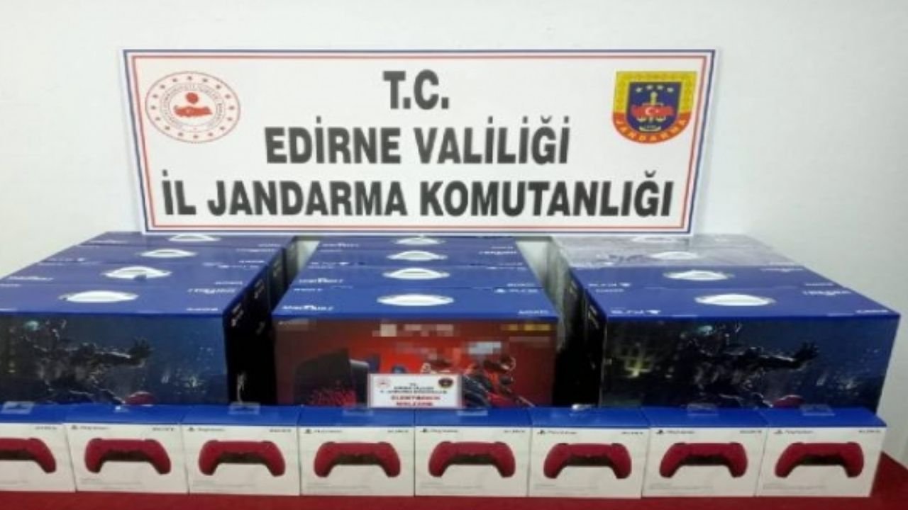 Edirne'de Oyun Konsolu ve Parçaları Ele Geçirildi