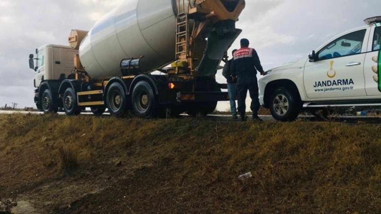 Edirne'de Beton Döken Mikser Şoförüne Ceza Kesildi