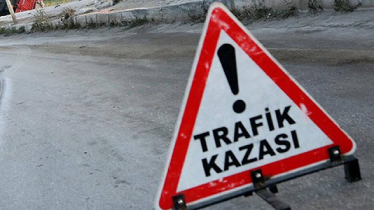 Tekirdağ'da Yolun Karşısına Geçmeye Çalışan Kadına Araba Çarptı