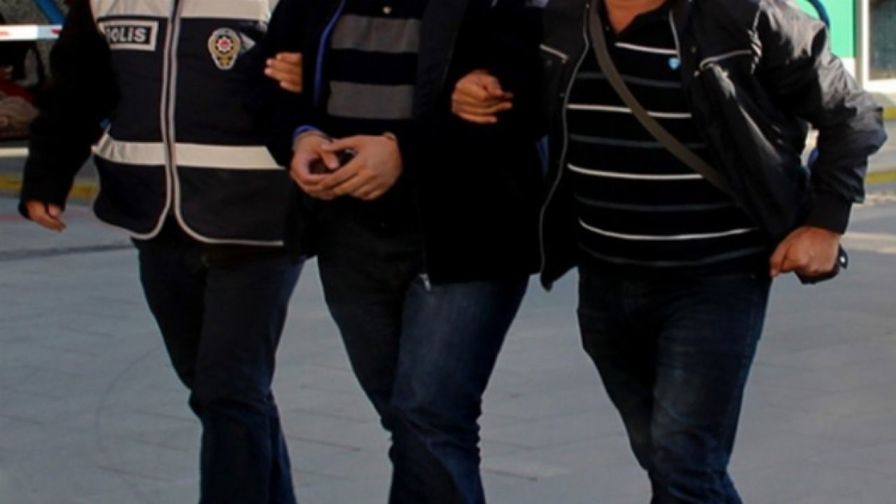 Edirne'de Uyuşturucuyla Yakalanan 2 Şahıs Gözaltına Alındı