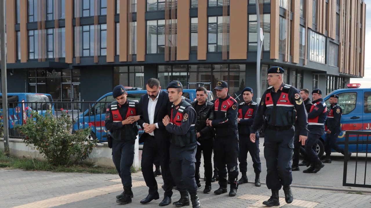 Kırklareli'nde Uluslararası Uyuşturucu Kaçakçısı 3 Kişi Tutuklandı