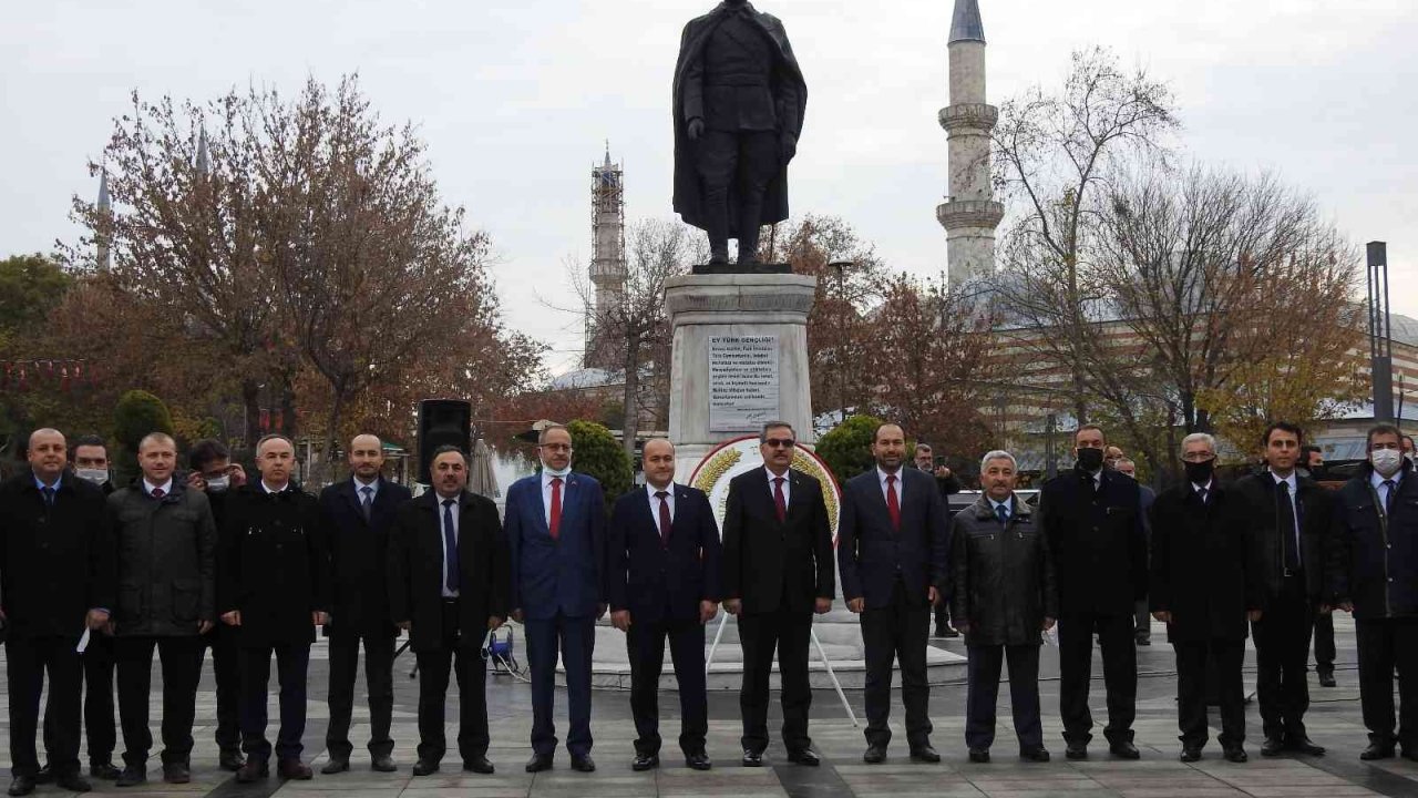 Edirne'de Öğretmenler Günü Kutlandı