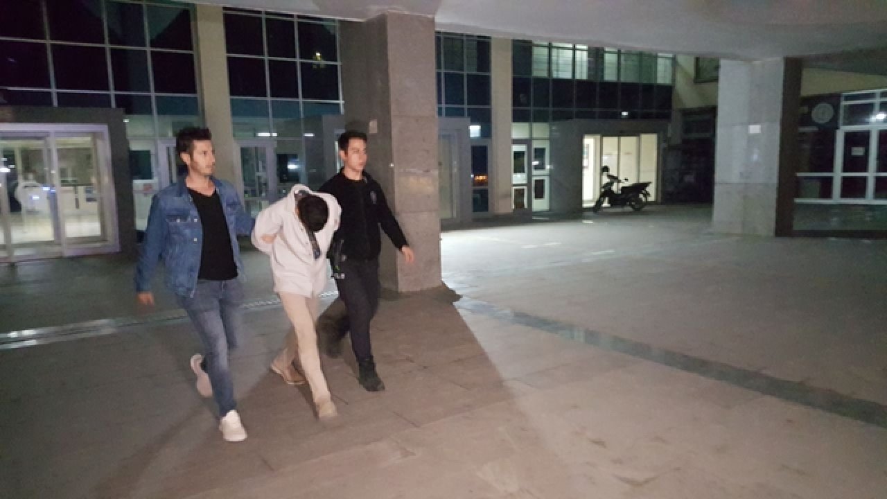 Edirne'de Doktor ve Sağlık Çalışanını Tehdit Eden Şahsa Hapis Cezası Verildi